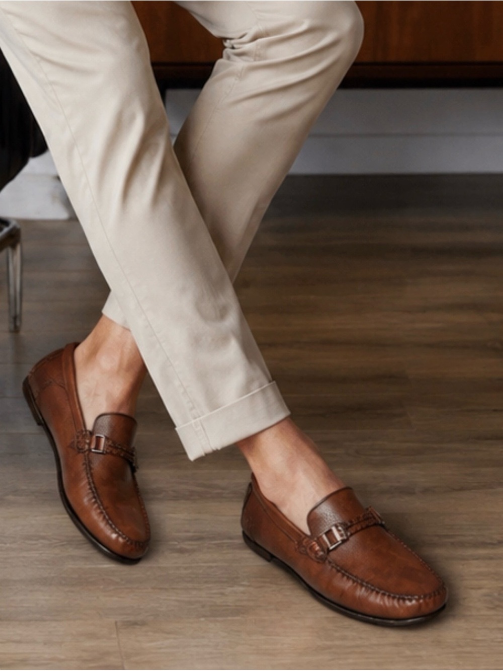 Mezlan Men’s Brown Leather Loafers Size 7.5 Made in Spain Perforated Moc Toe